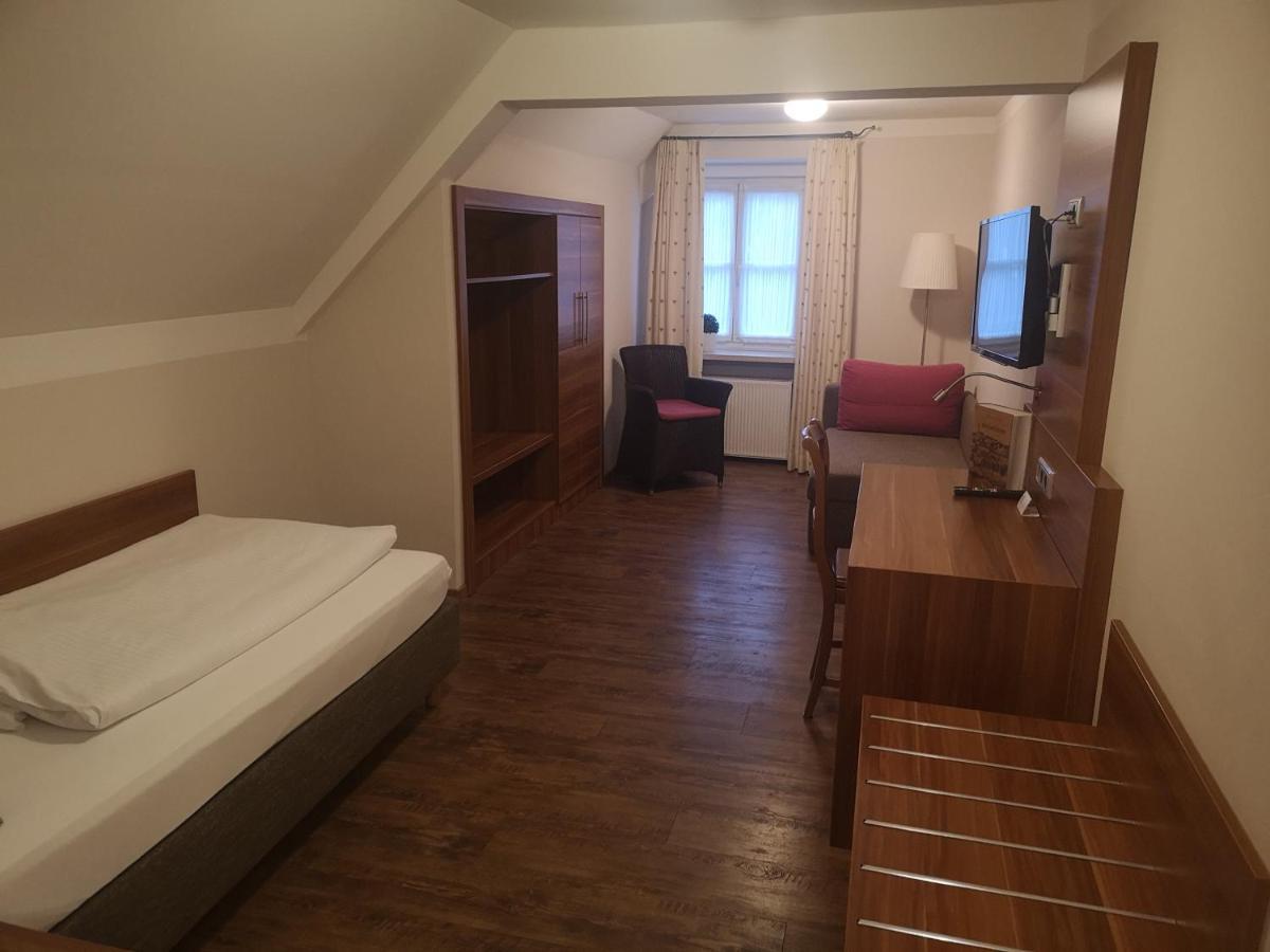 Hotel Maierbraeu Altomünster Esterno foto